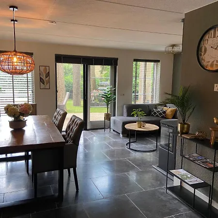Wellness Bosboerderij De Goudsberg Met Hottub En Sauna Casa vacanze *