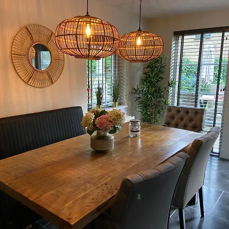 Wellness Bosboerderij De Goudsberg Met Hottub En Sauna