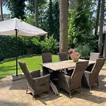 Сasa de vacaciones Wellness Bosboerderij De Goudsberg Met Hottub En Sauna *